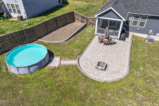 395 Windy Farm Drive, Fuquay Varina, NC 27526