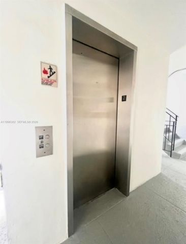 444 SW 4th St 204, Miami, FL 33130