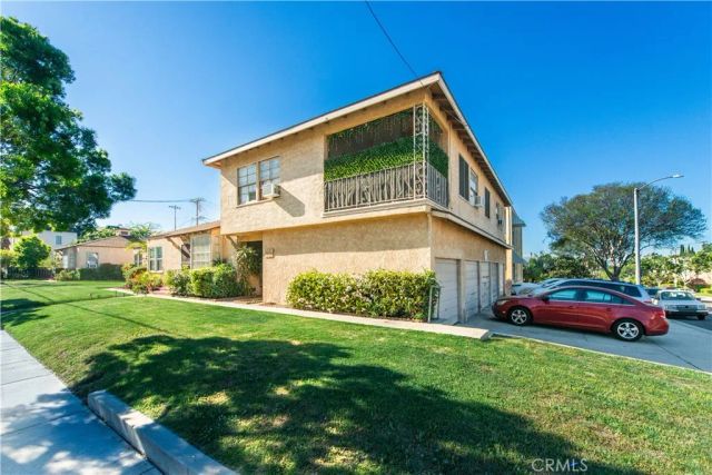 1113 N Glenoaks, Burbank, CA 91504