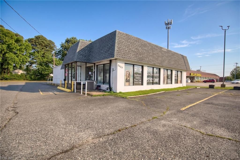 2420 W Mercury BLVD, Hampton, VA 23666