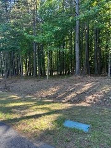 46 Davis Road, Hiram, GA 30141