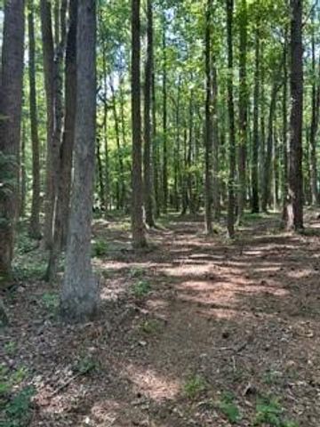 46 Davis Road, Hiram, GA 30141