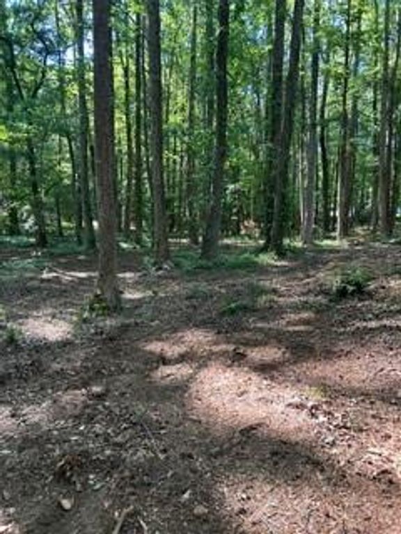 46 Davis Road, Hiram, GA 30141