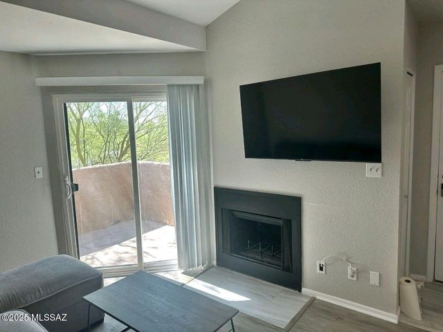 1745 E Glenn St Apt 220, Tucson, AZ 85719