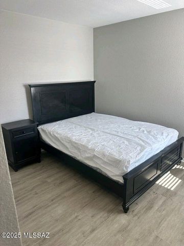 1745 E Glenn St Apt 220, Tucson, AZ 85719
