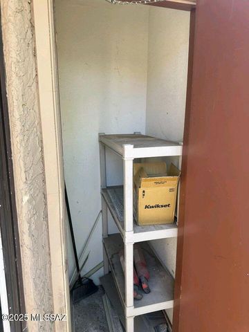1745 E Glenn St Apt 220, Tucson, AZ 85719