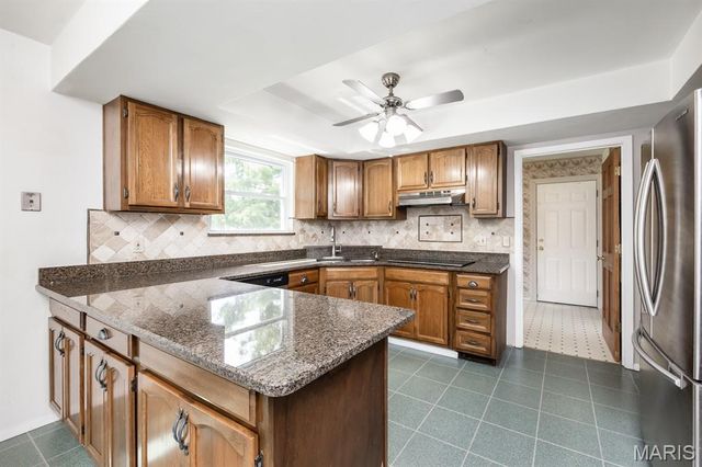 809 Reiss Road, O'fallon, IL 62269