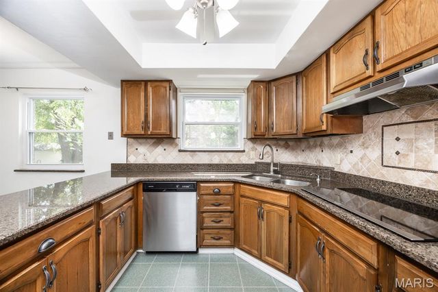 809 Reiss Road, O'fallon, IL 62269