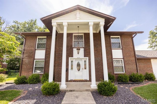 809 Reiss Road, O'fallon, IL 62269