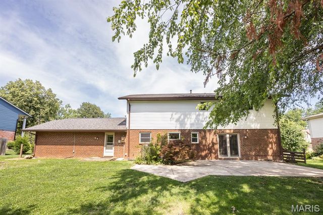 809 Reiss Road, O'fallon, IL 62269
