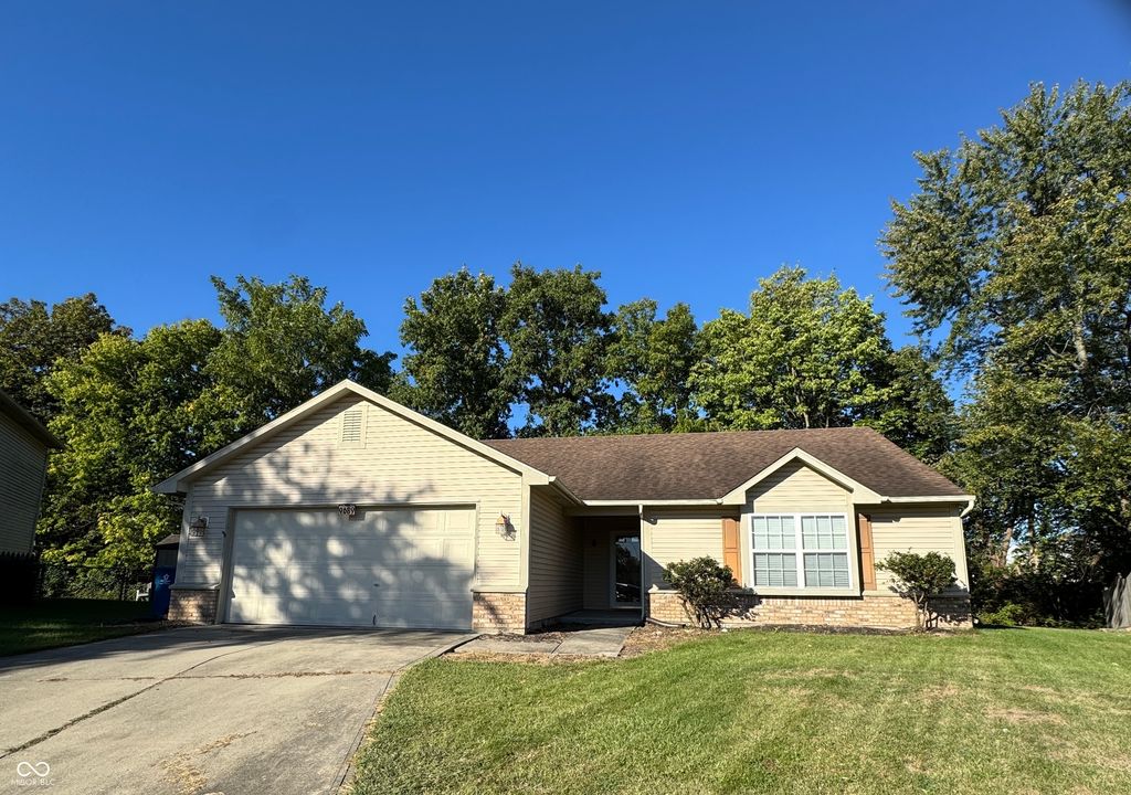 9689 Barrhill Court, Fishers, IN 46038