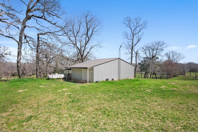 300 N County Road 1865, Grapeland, TX 75844