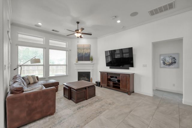 4206 Grand Oaks Wind, Spring, TX 77386