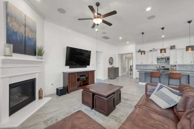 4206 Grand Oaks Wind, Spring, TX 77386