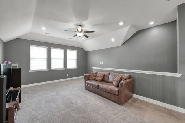 4206 Grand Oaks Wind, Spring, TX 77386