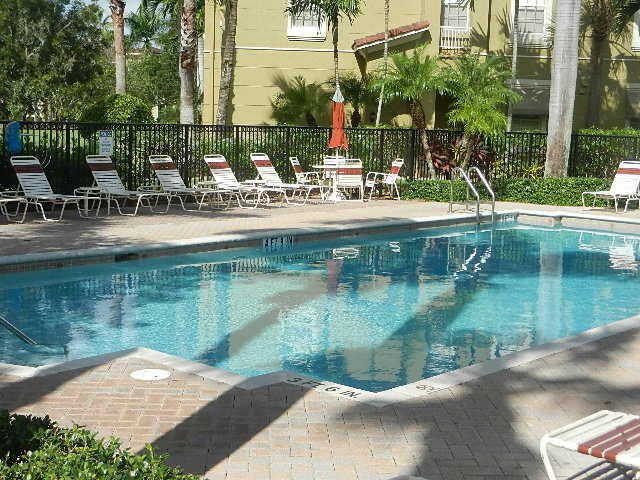 4870 Bonsai Circle 200, Palm Beach Gardens, FL 33418