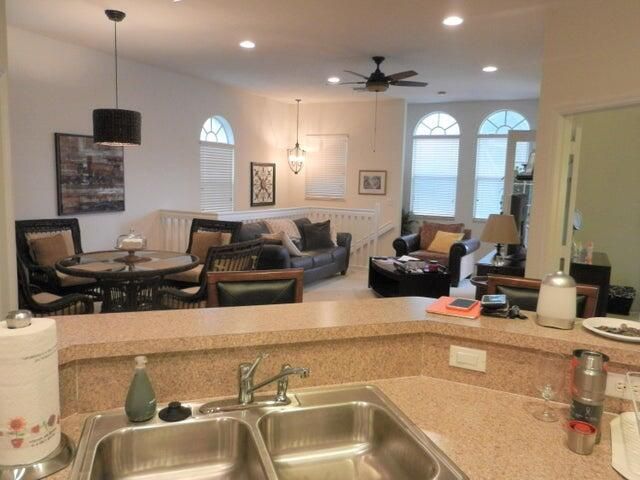4870 Bonsai Circle 200, Palm Beach Gardens, FL 33418