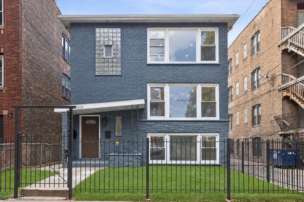 7914 S Essex Avenue, Chicago, IL 60617 — exterior
