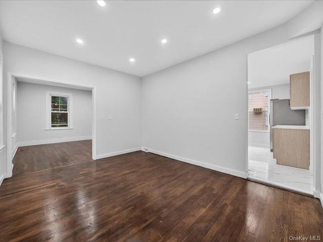 17 Maple Avenue W, Suffern, NY 10901