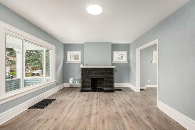 337 S Wayne Avenue, Columbus, OH 43204