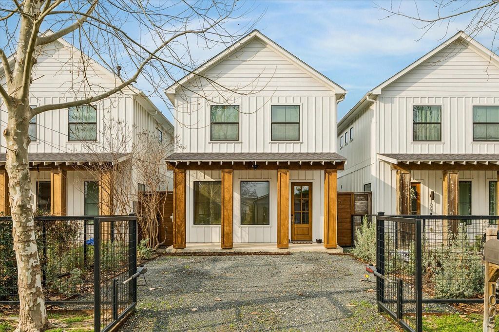 1005 Bunton Street, Houston, TX 77009