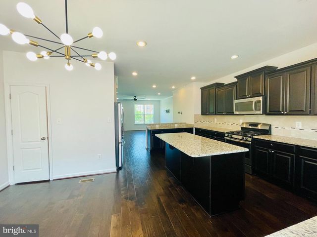 7120 BEAUMONT PL, Hanover, MD 21076
