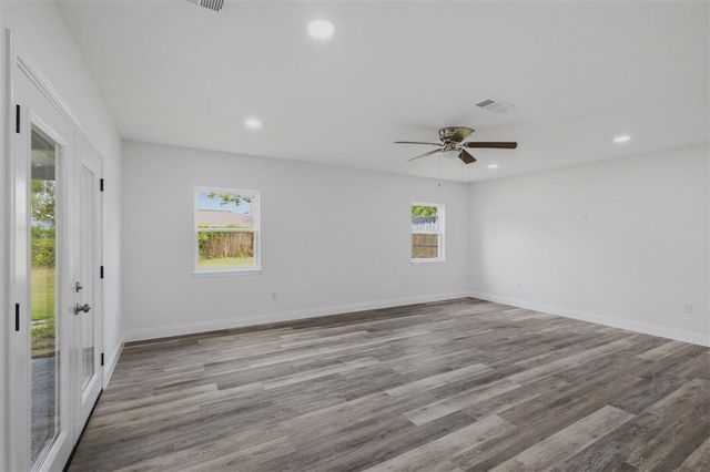 1207 Matilda Street, Westlake, LA 70669