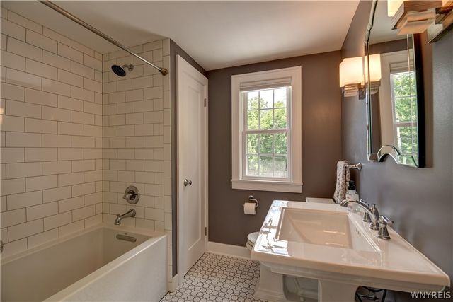 58 Amherstdale Road, Amherst, NY 14226