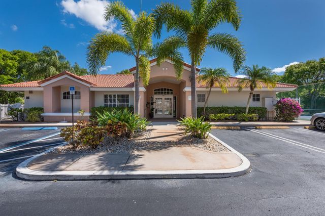 612 Executive Center Drive 107, West Palm Beach, FL 33401