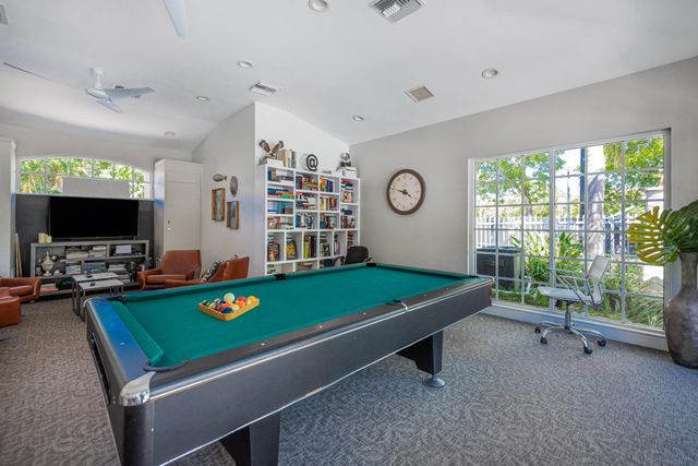 612 Executive Center Drive 107, West Palm Beach, FL 33401