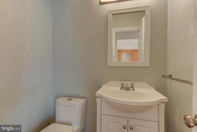 107 MONTROSE AVE, Bryn Mawr, PA 19010