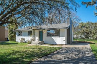 2415 N Myrtle St, Spokane, WA 99217