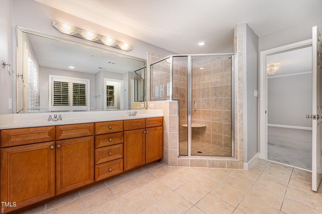 214 Towne Ridge Lane, Chapel Hill, NC 27516