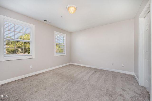 214 Towne Ridge Lane, Chapel Hill, NC 27516