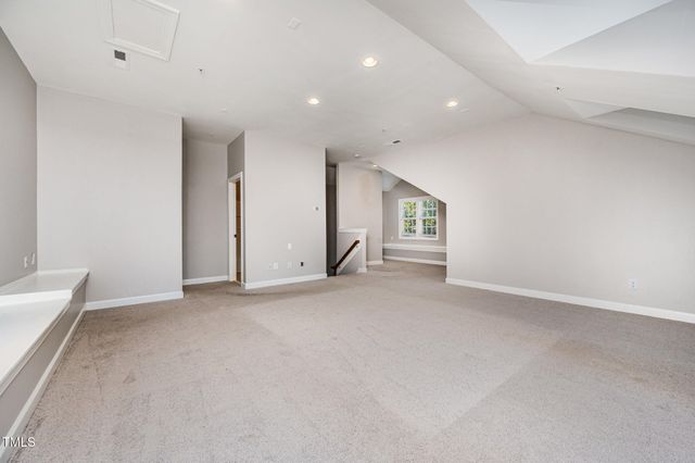 214 Towne Ridge Lane, Chapel Hill, NC 27516