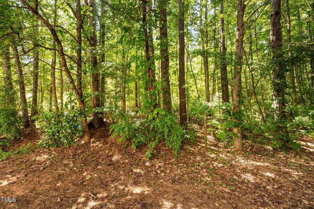 214 Towne Ridge Lane, Chapel Hill, NC 27516