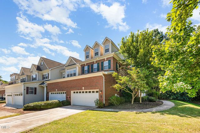 214 Towne Ridge Lane, Chapel Hill, NC 27516