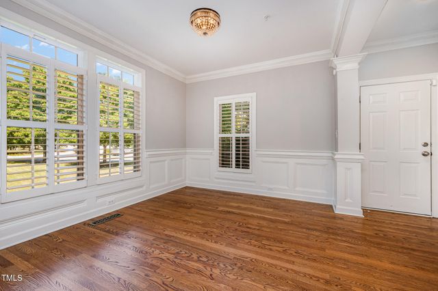 214 Towne Ridge Lane, Chapel Hill, NC 27516