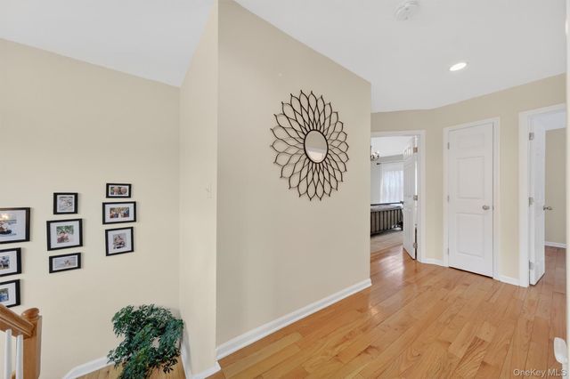 101 Hitching Post Lane, Yorktown Heights, NY 10598