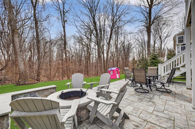 101 Hitching Post Lane, Yorktown Heights, NY 10598