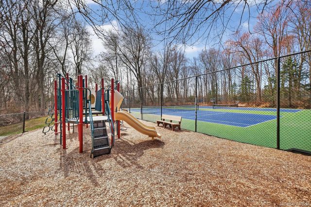 101 Hitching Post Lane, Yorktown Heights, NY 10598