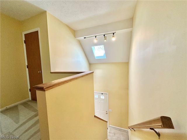 7679 Creekwood Drive, North Royalton, OH 44133