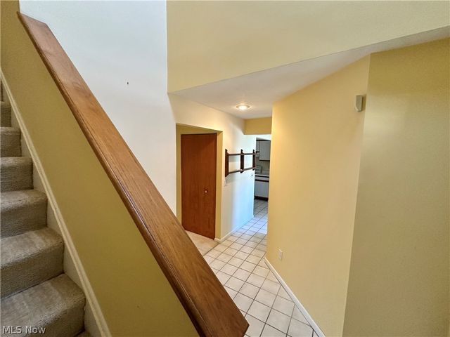 7679 Creekwood Drive, North Royalton, OH 44133