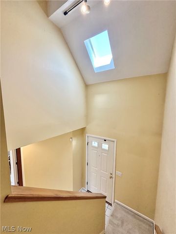 7679 Creekwood Drive, North Royalton, OH 44133