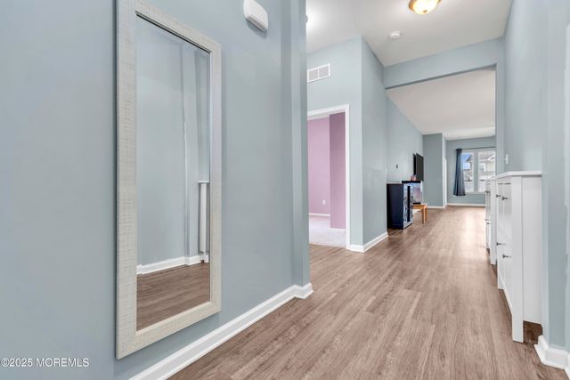 5 Ashburn Avenue, Manahawkin, NJ 08050