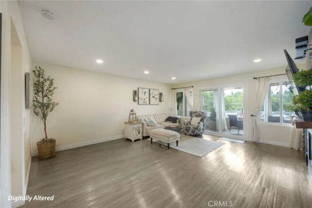 22196 Caminito Zaragoza, Laguna Hills, CA 92653