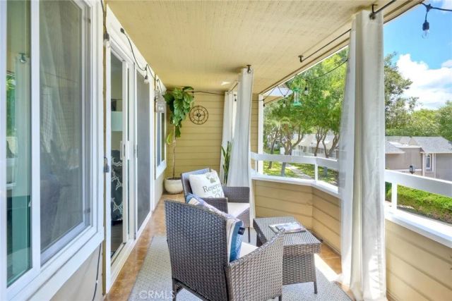 22196 Caminito Zaragoza, Laguna Hills, CA 92653