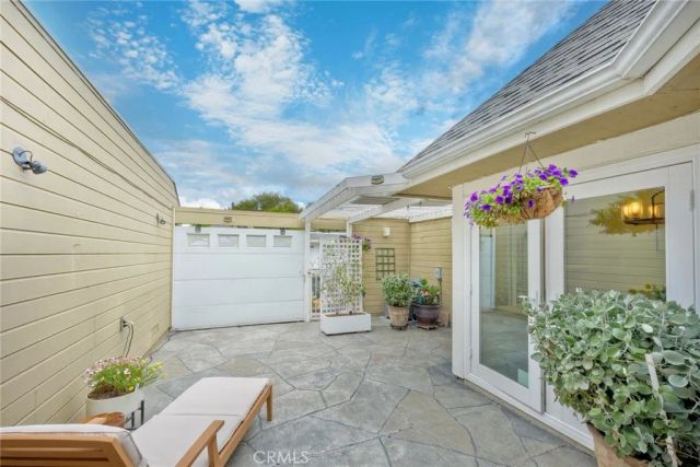 22196 Caminito Zaragoza, Laguna Hills, CA 92653