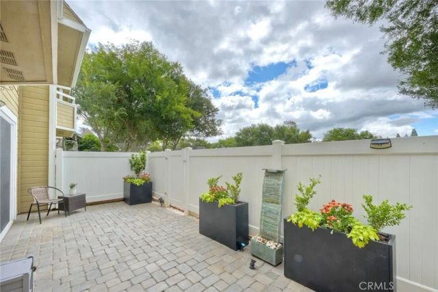 22196 Caminito Zaragoza, Laguna Hills, CA 92653
