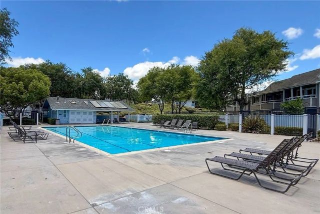 22196 Caminito Zaragoza, Laguna Hills, CA 92653